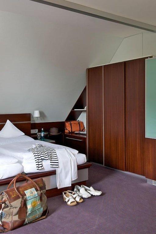 Hotel Akzent Loewen 4*
