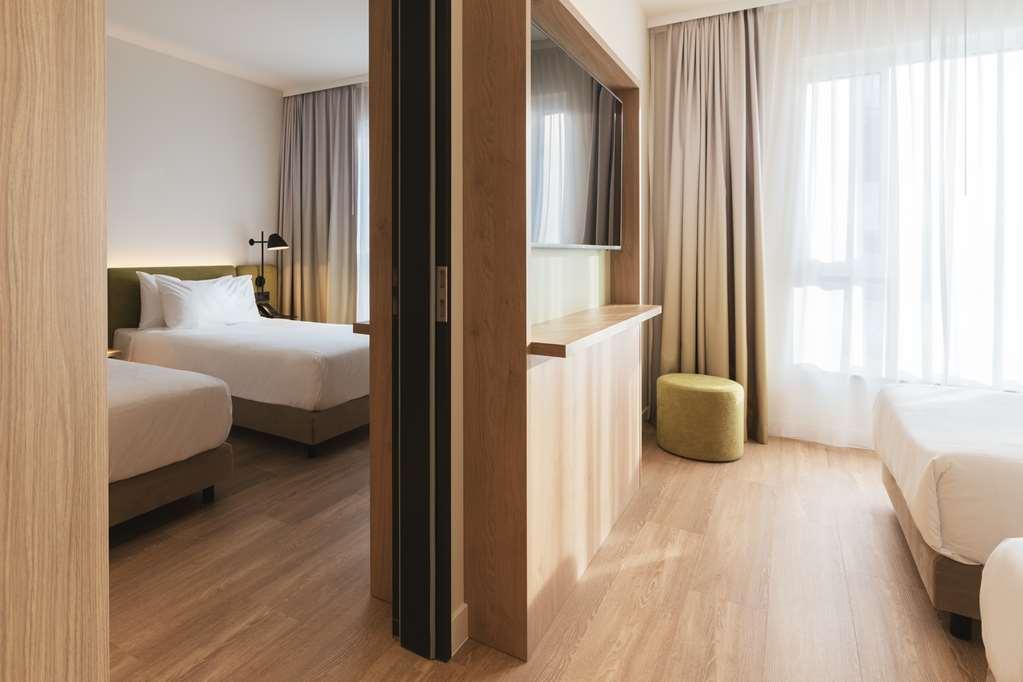 Hampton By Hilton Hotel