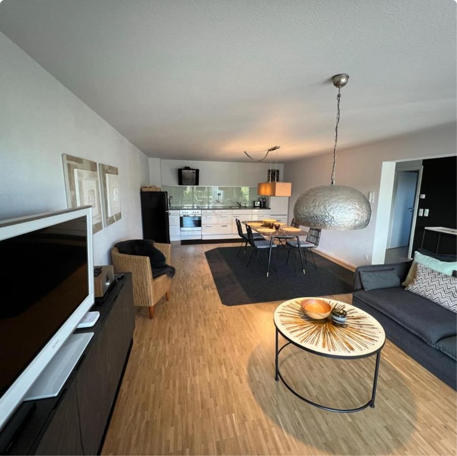Apartment Spectrum