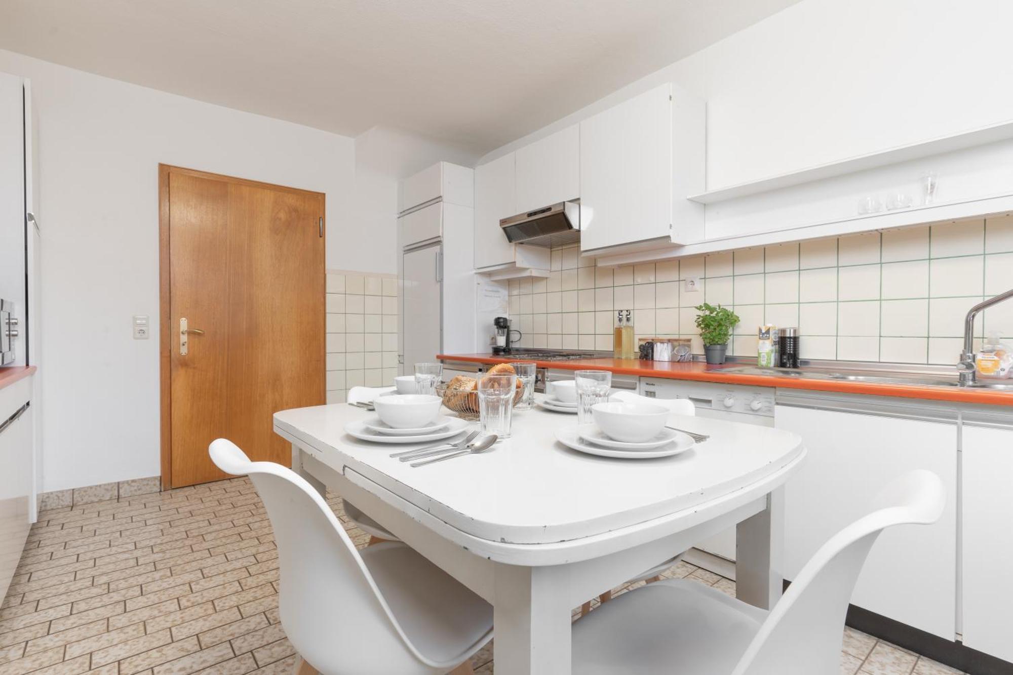 Bodensee-haus Istayunixi Seenaehe-terrasse-garten-netflix-parkplatz Radolfzell am Bodensee