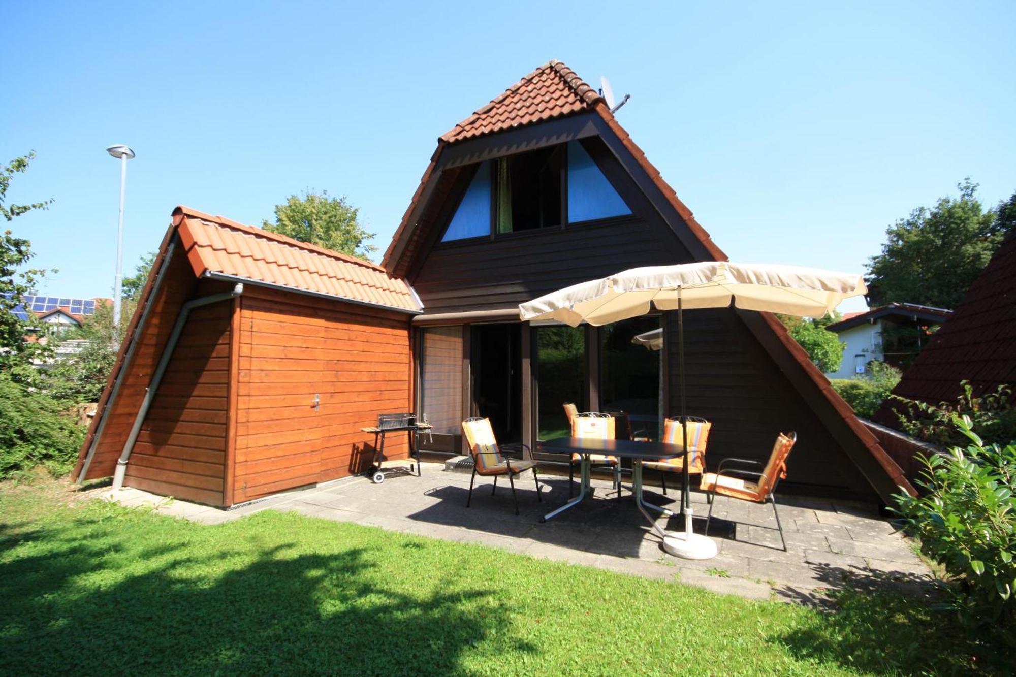 Gemuetliches Nurdachhaus Bodensee Immenstaad am Bodensee