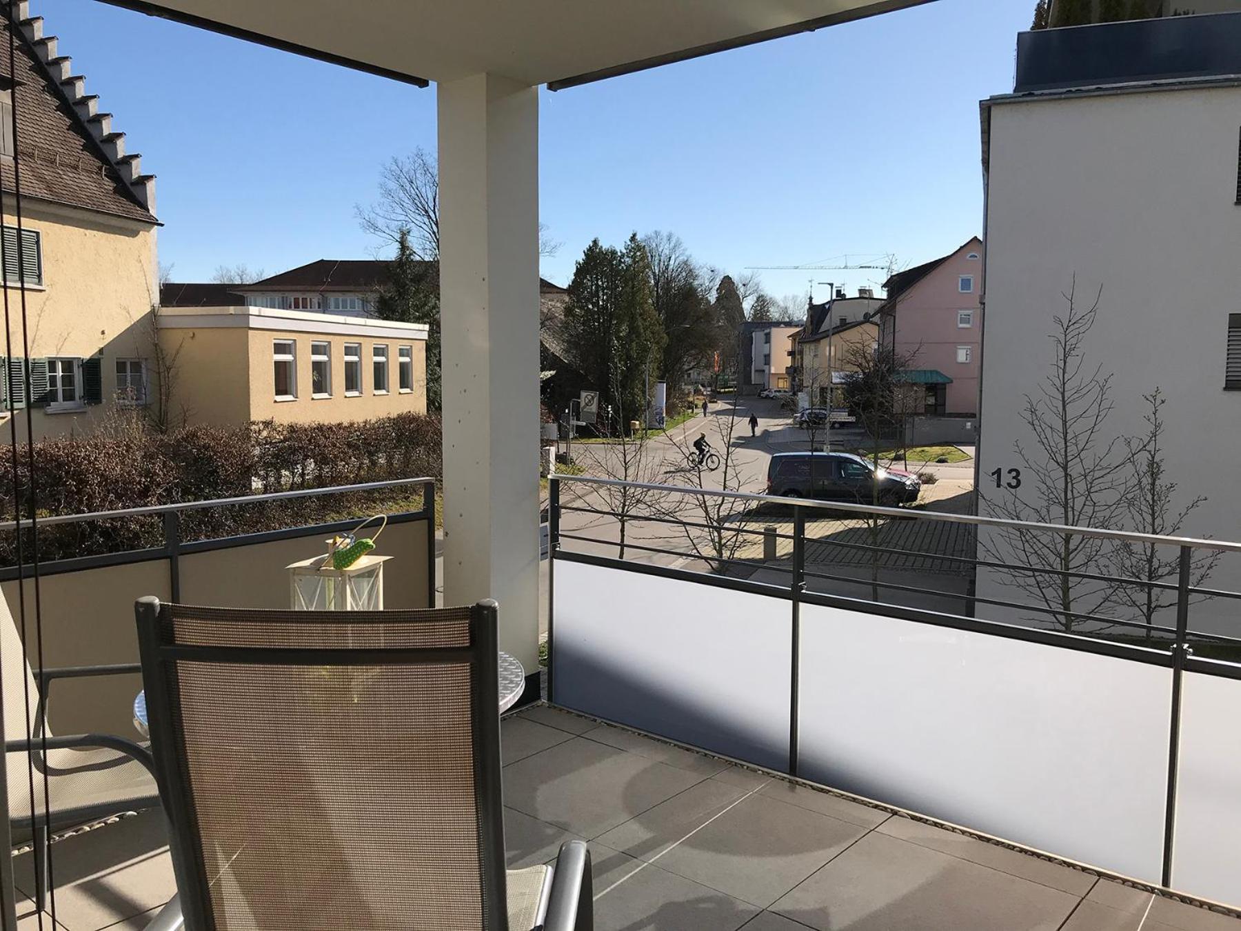 Apartment 1st Floor - Hochwertige Mit Balkon Und Aufzug