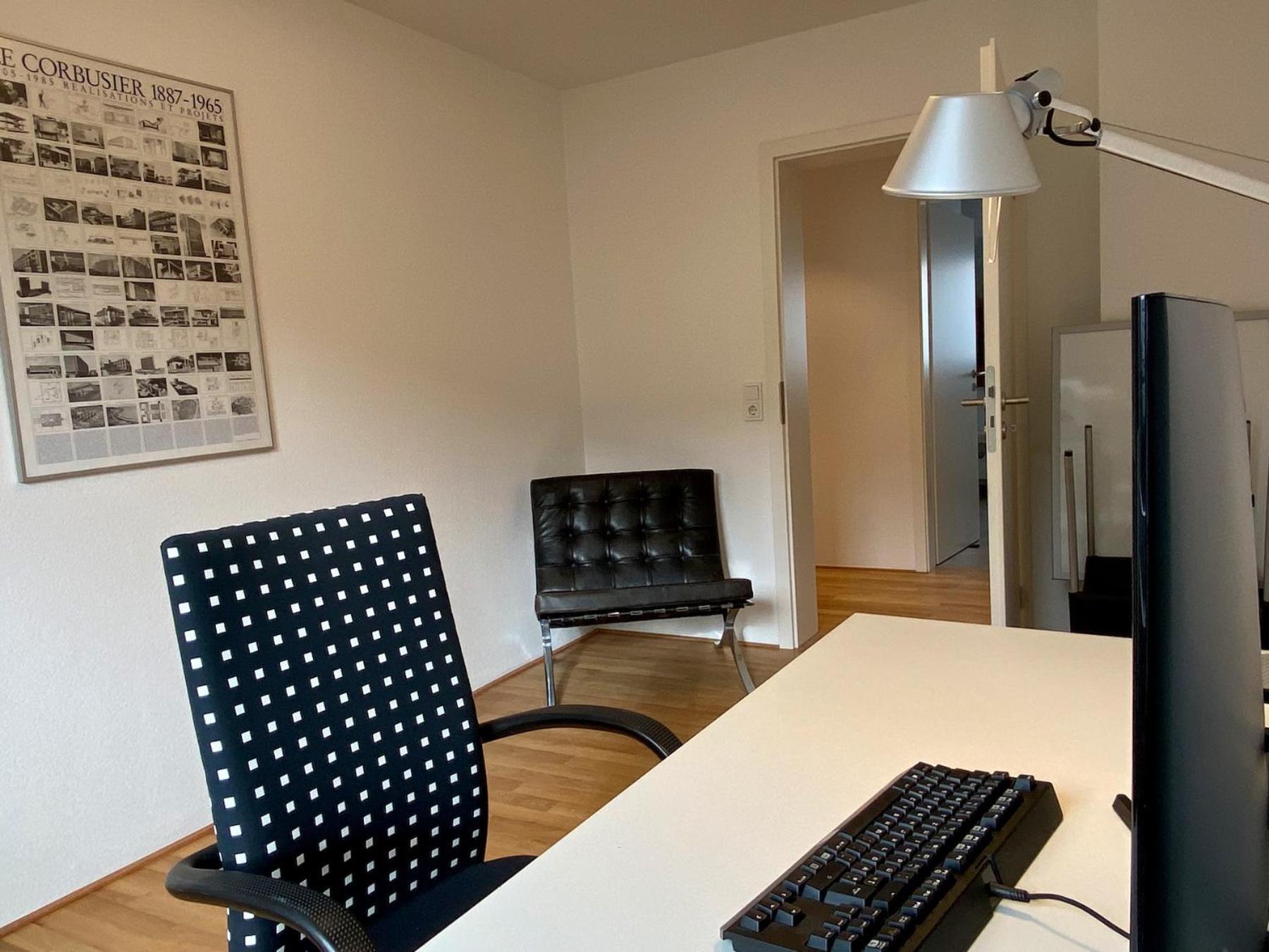 Apartment Zoom *