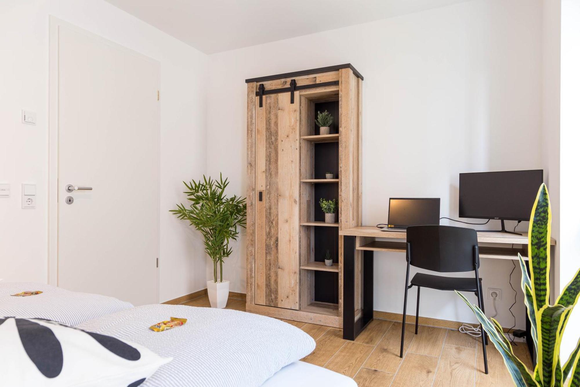 Apartment Living Timeless- Happy Living Bodensee Direkt Am Mit Billard, Parkplatz Und Balkon Fuer Bis Zu 6 Personen FDH