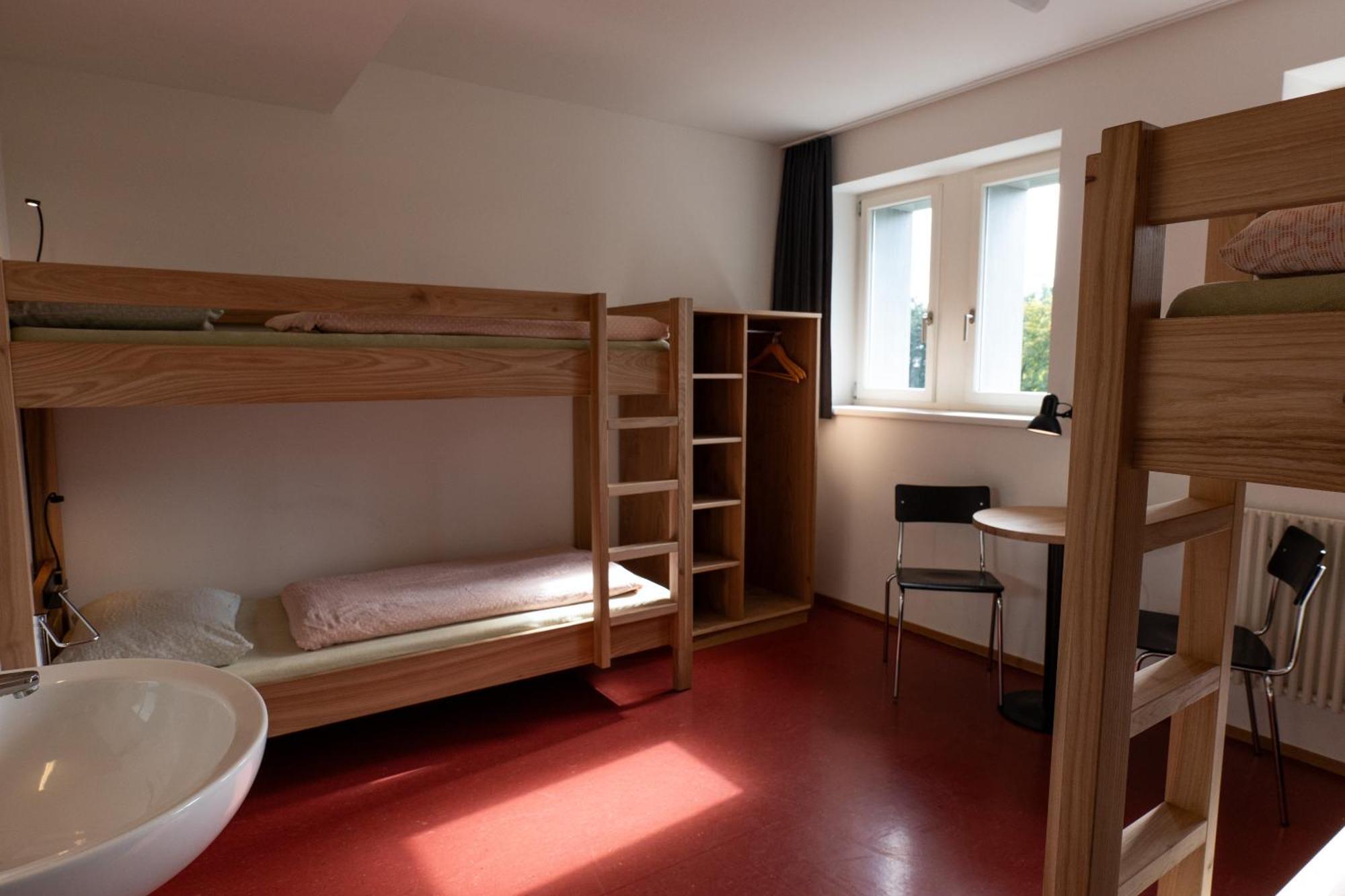 Kreuzlingen Youth Hostel Hostel *