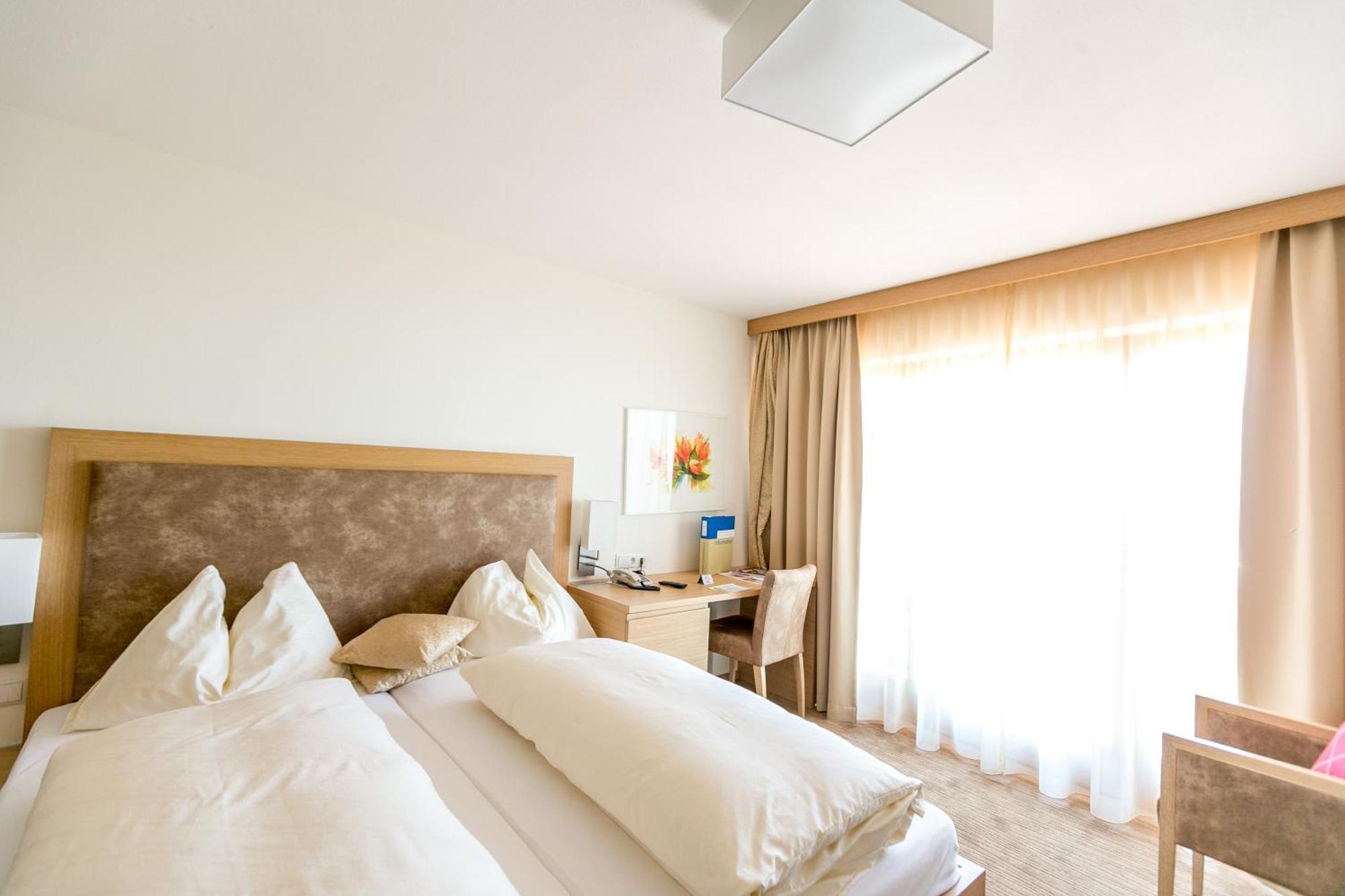 Schoenblick Hotel 4*