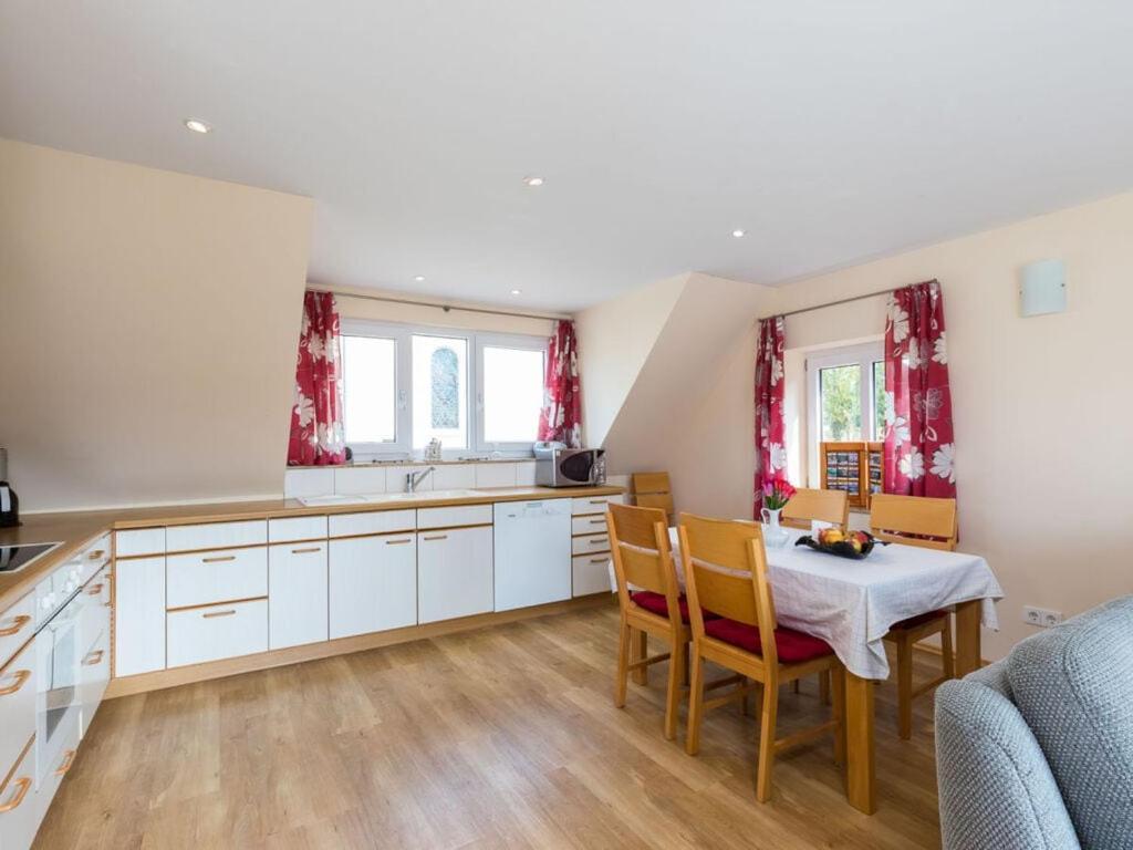 Oak Modern Retreat In * Uberlingen