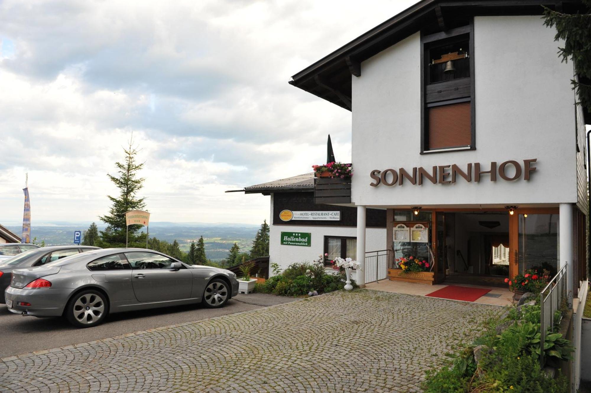 Hotel Sonnenhof 3*
