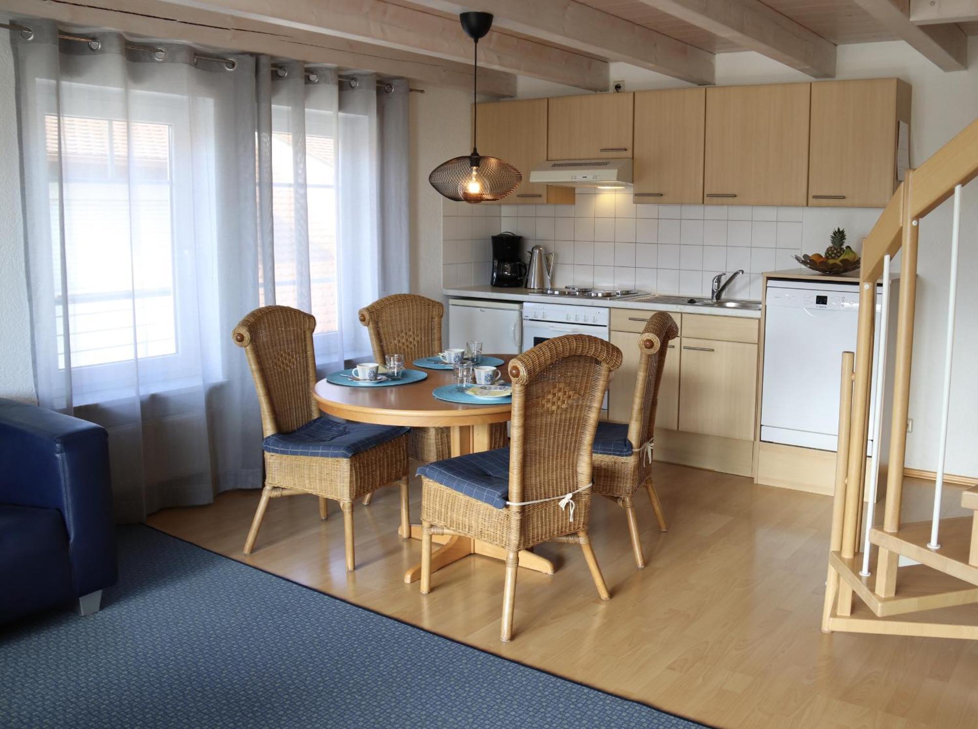 Holiday home Gaestehaus Maeder Am Hafen Uhldingen-Muehlhofen