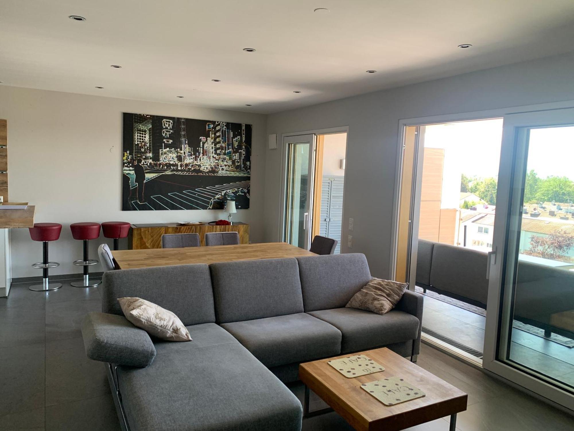 Penthouse Mit Alpenblick * Friedrichshafen