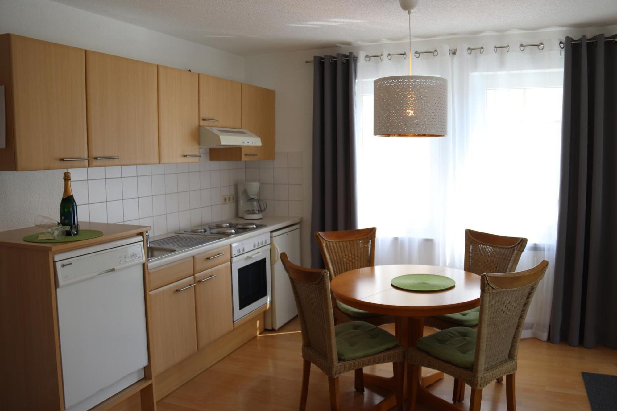 Gaestehaus Maeder Am Hafen Holiday home Uhldingen-Muehlhofen