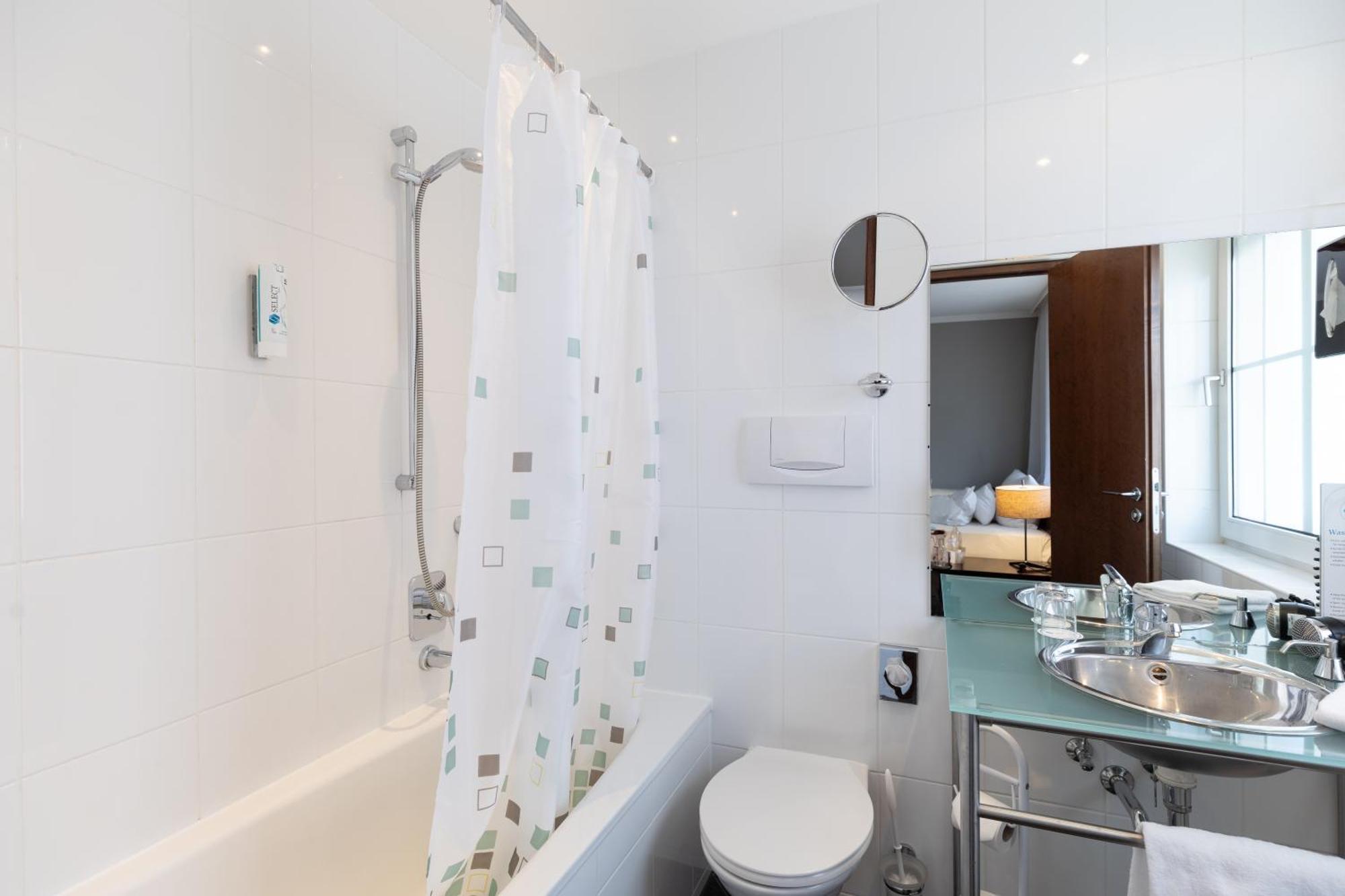 Hotel Select 3*