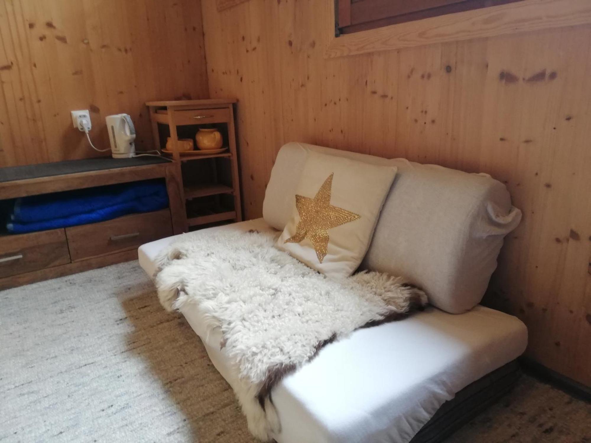 Ferienhaus Behagliches Tiny House In Seenähe Höchst