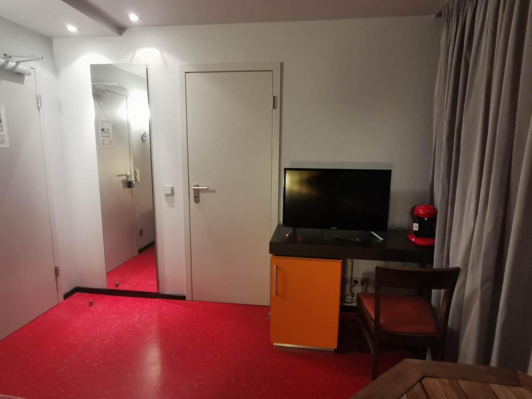 Hindenburg Hotel 3*