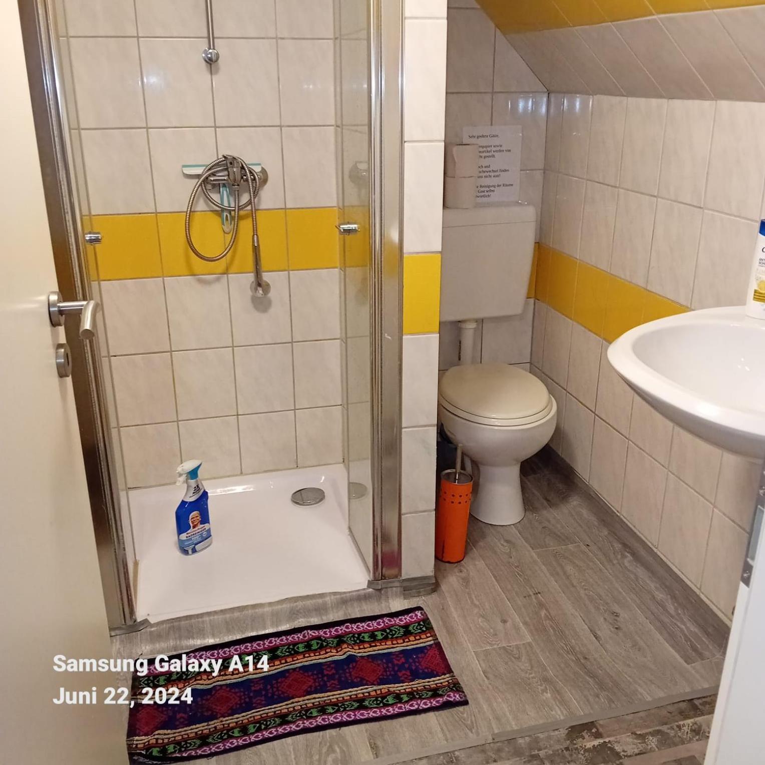 Monteurunterkunft Haus Thomas Homestay *