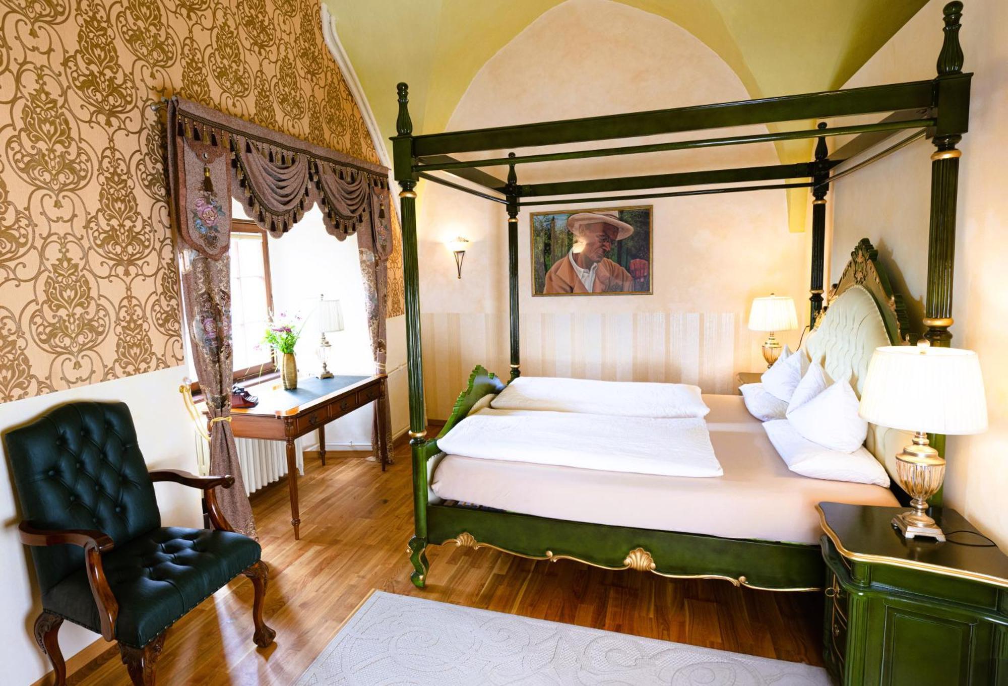 Hotel&tagungszentrum Schloss Hohenfels *