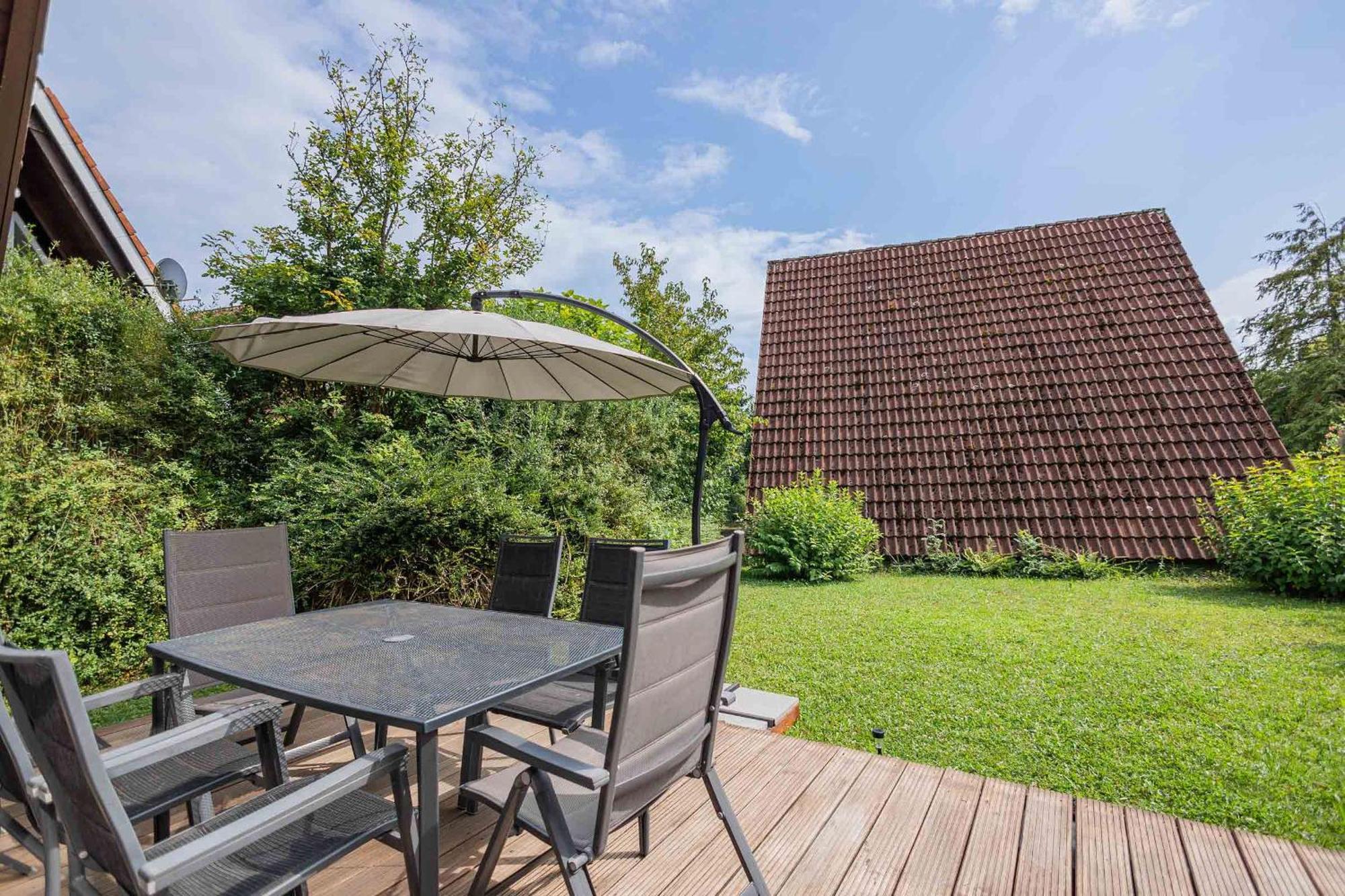 Ferienwohnpark Nurdachhaus Typ 8 * Immenstaad am Bodensee