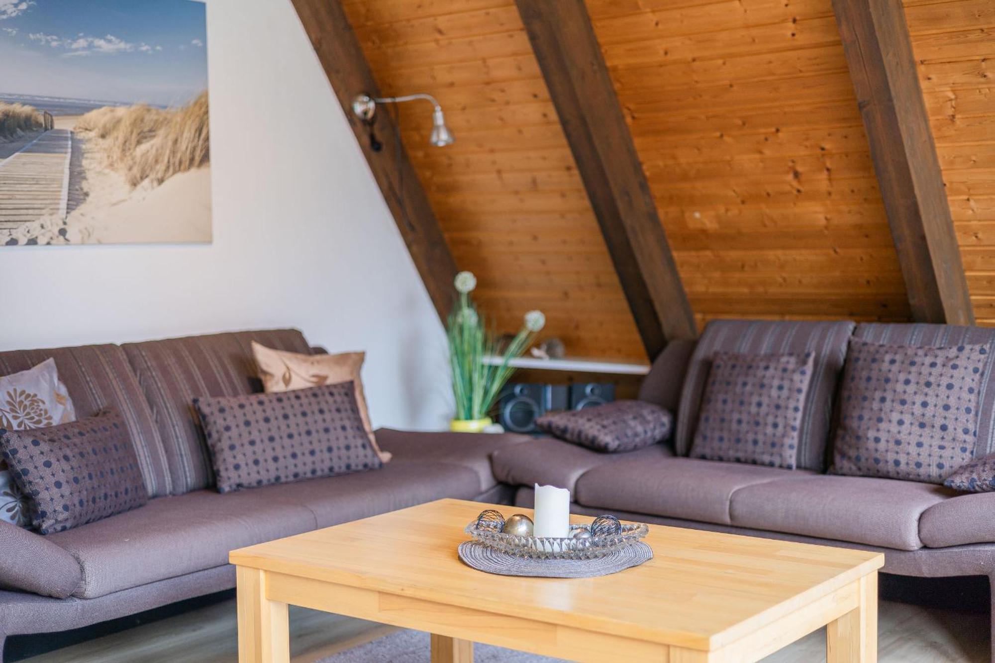 Ferienwohnpark Nurdachhaus Typ 8 Holiday home Immenstaad am Bodensee