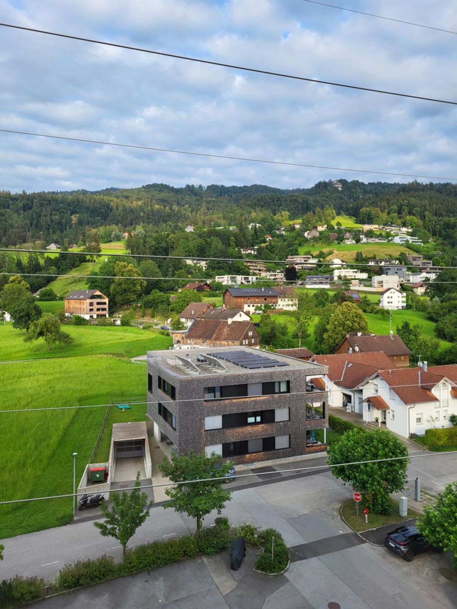 Apartment Mit Terassee & Aussicht Auf See Und Berge Lochau