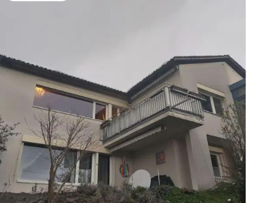 Geraeumige 100qm - Wohnung, Am Bodensee Apartment *