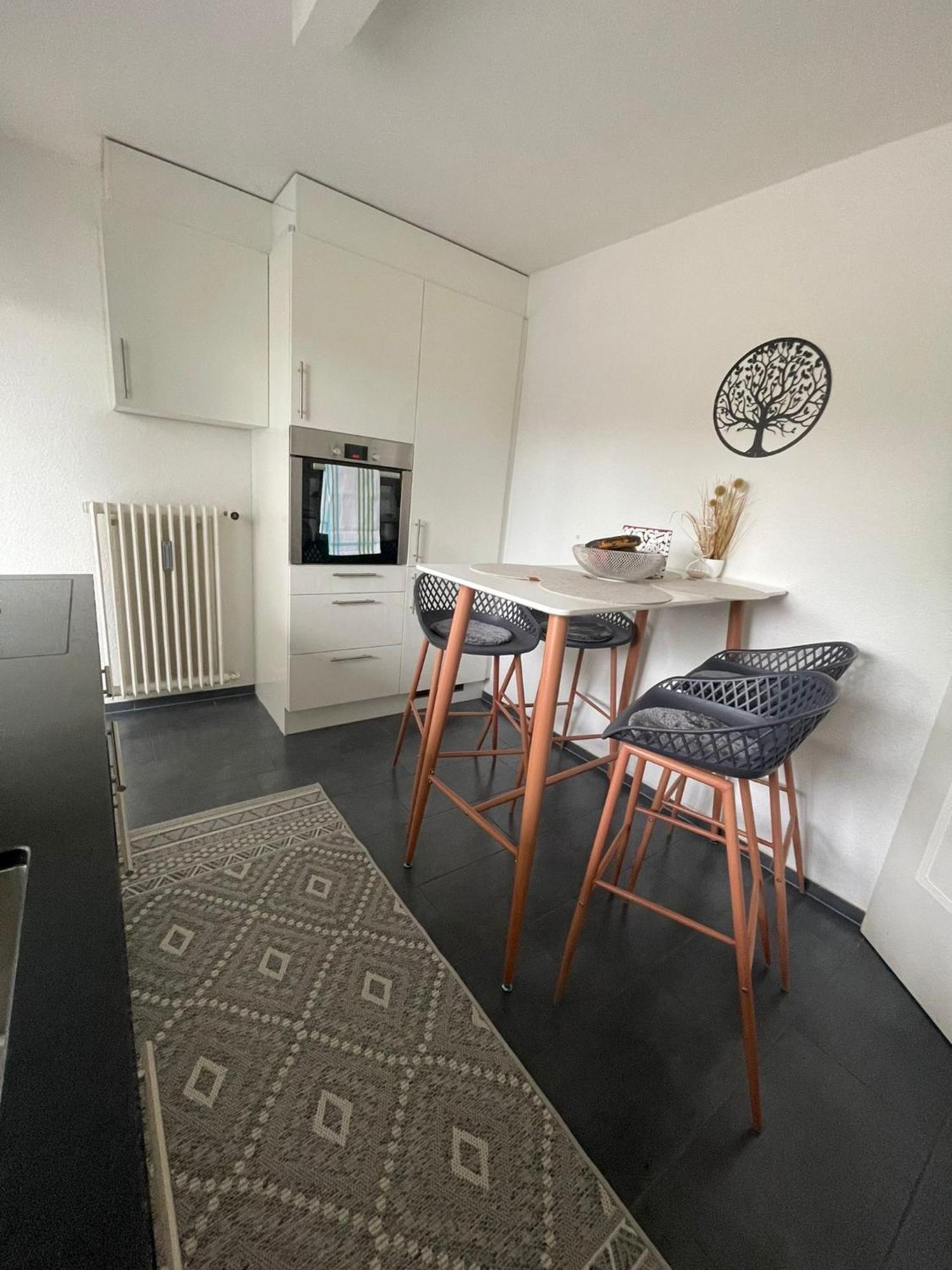 Mtl Schweiz Homestay