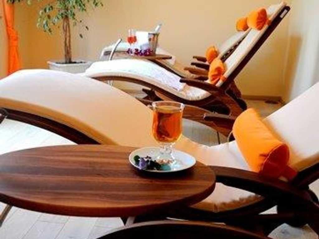 Off Hotel 4*