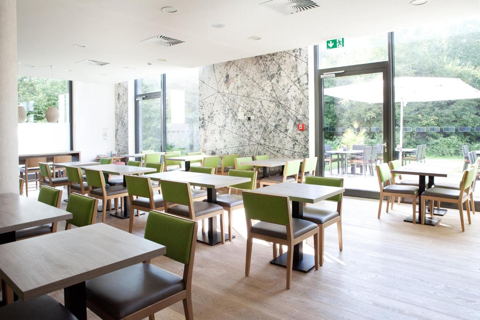 Express Friedrichshafen, An Ihg Friedrichshafen