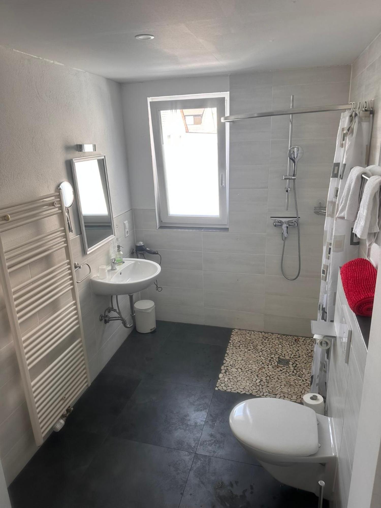 Gaestehaus Uezel Homestay