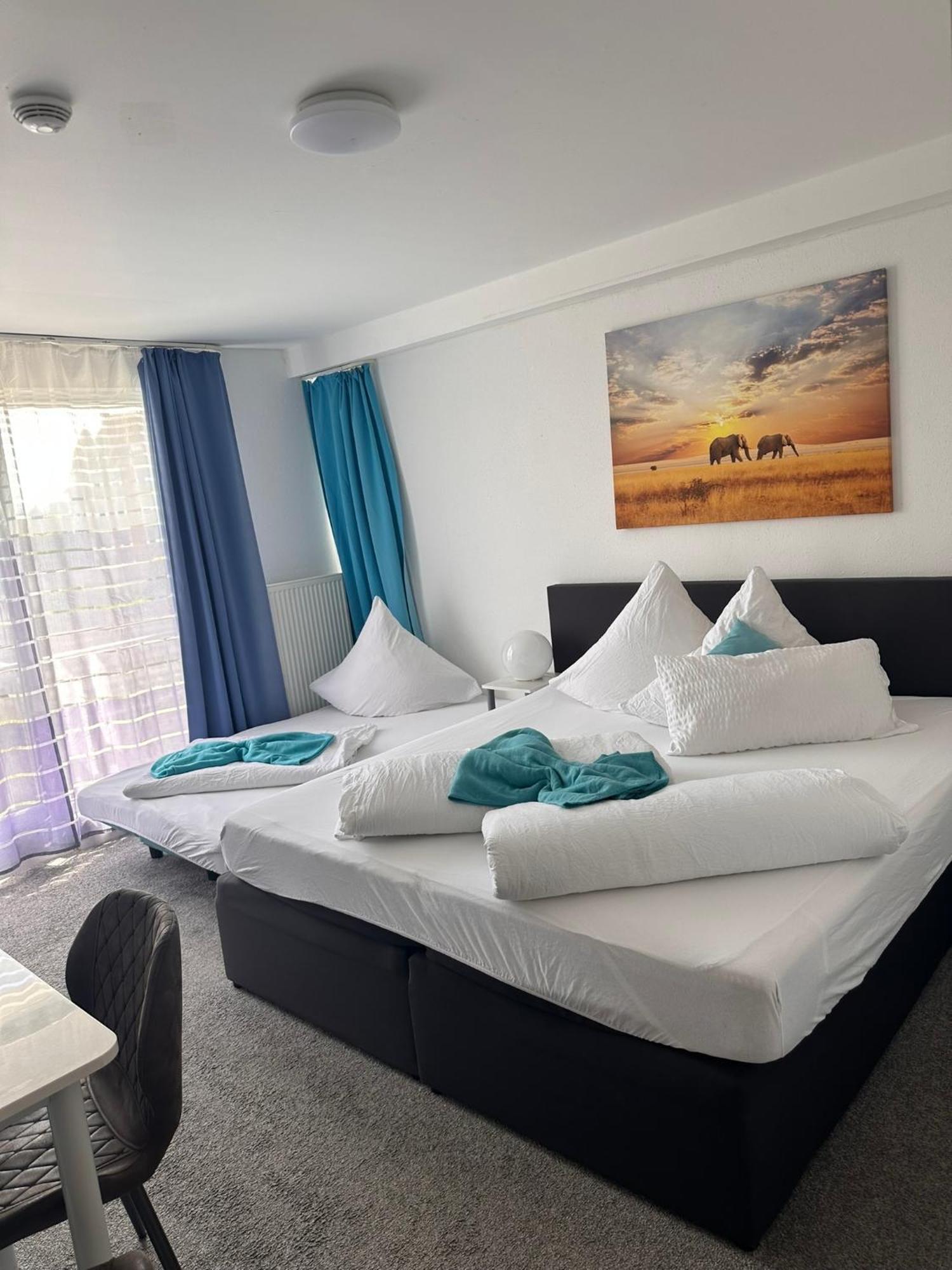 Gaestehaus Uezel Homestay Friedrichshafen