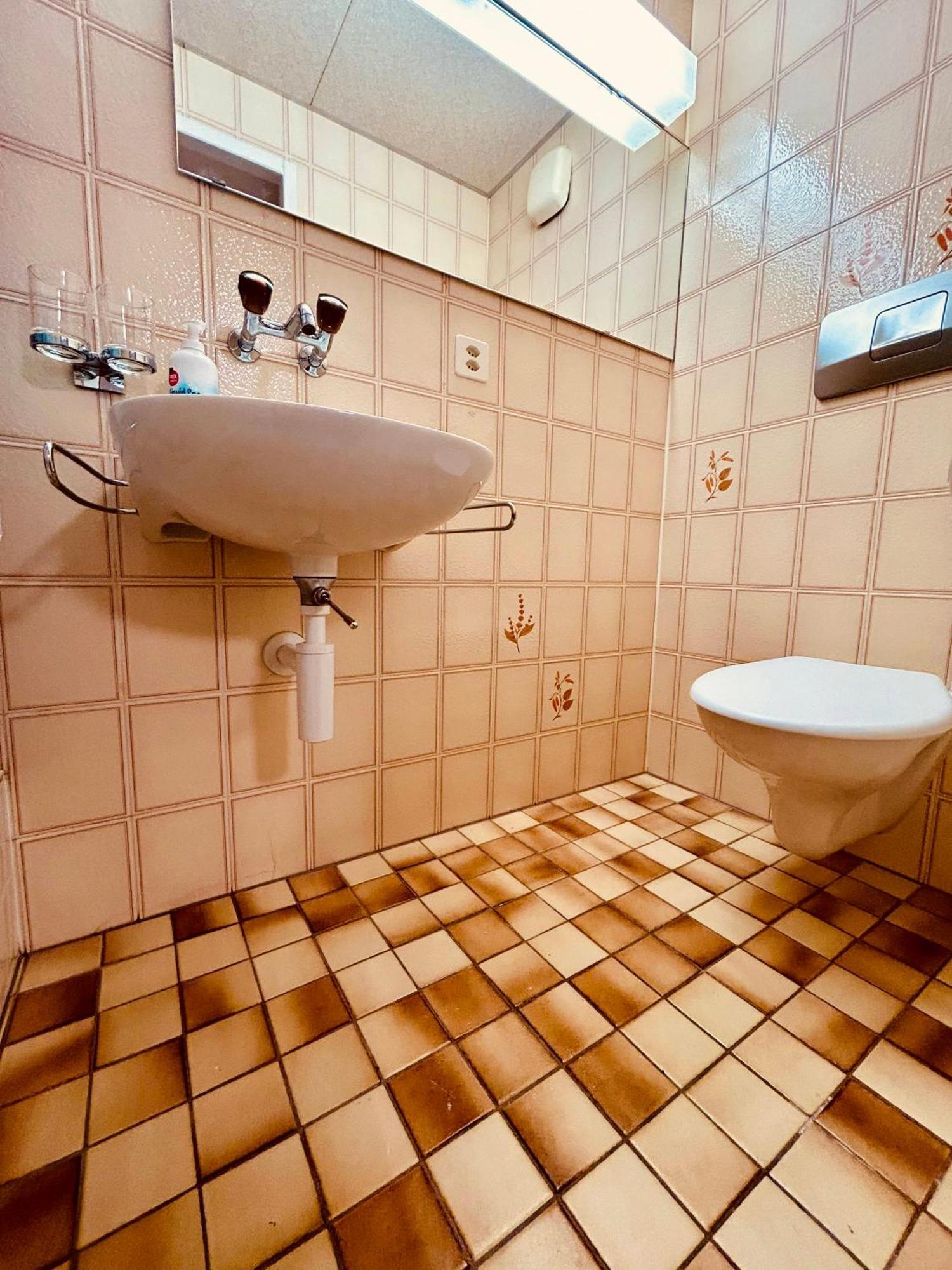 Guest house Private With Bathroom And View In Heiden