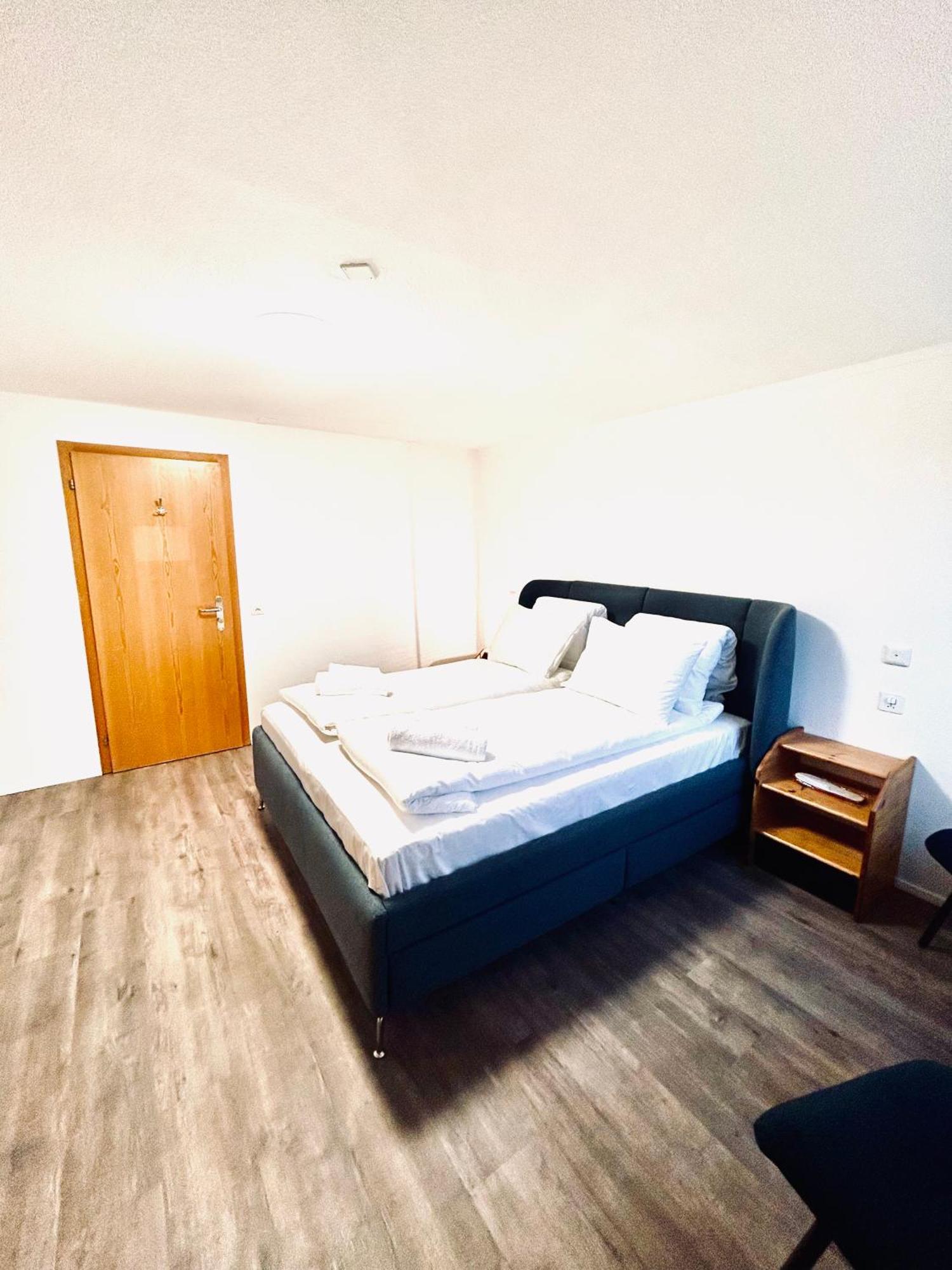 Guest house Private With Bathroom And View In Heiden