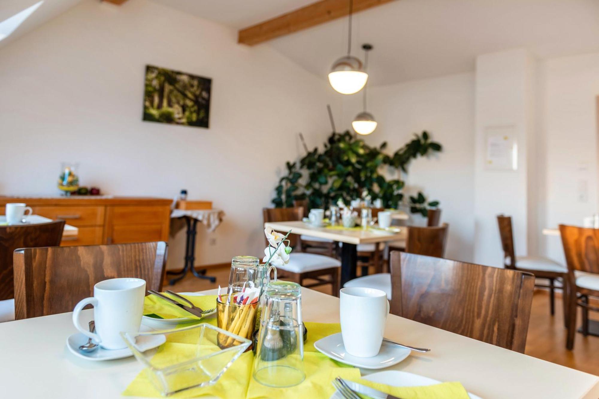 Zum Talhof Guest house *