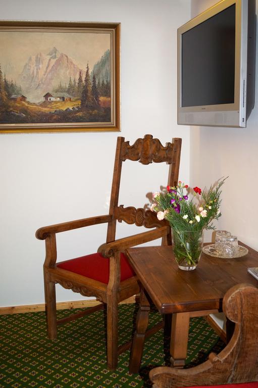 Landhaus Alpina Guest house