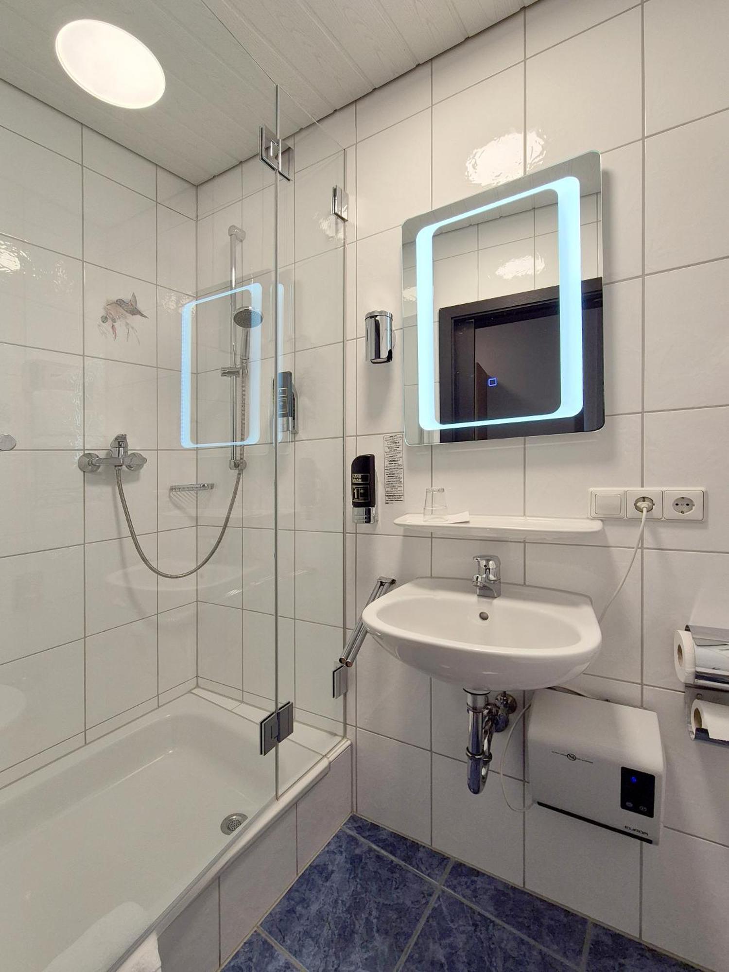 Hotel Maeuerle 3*