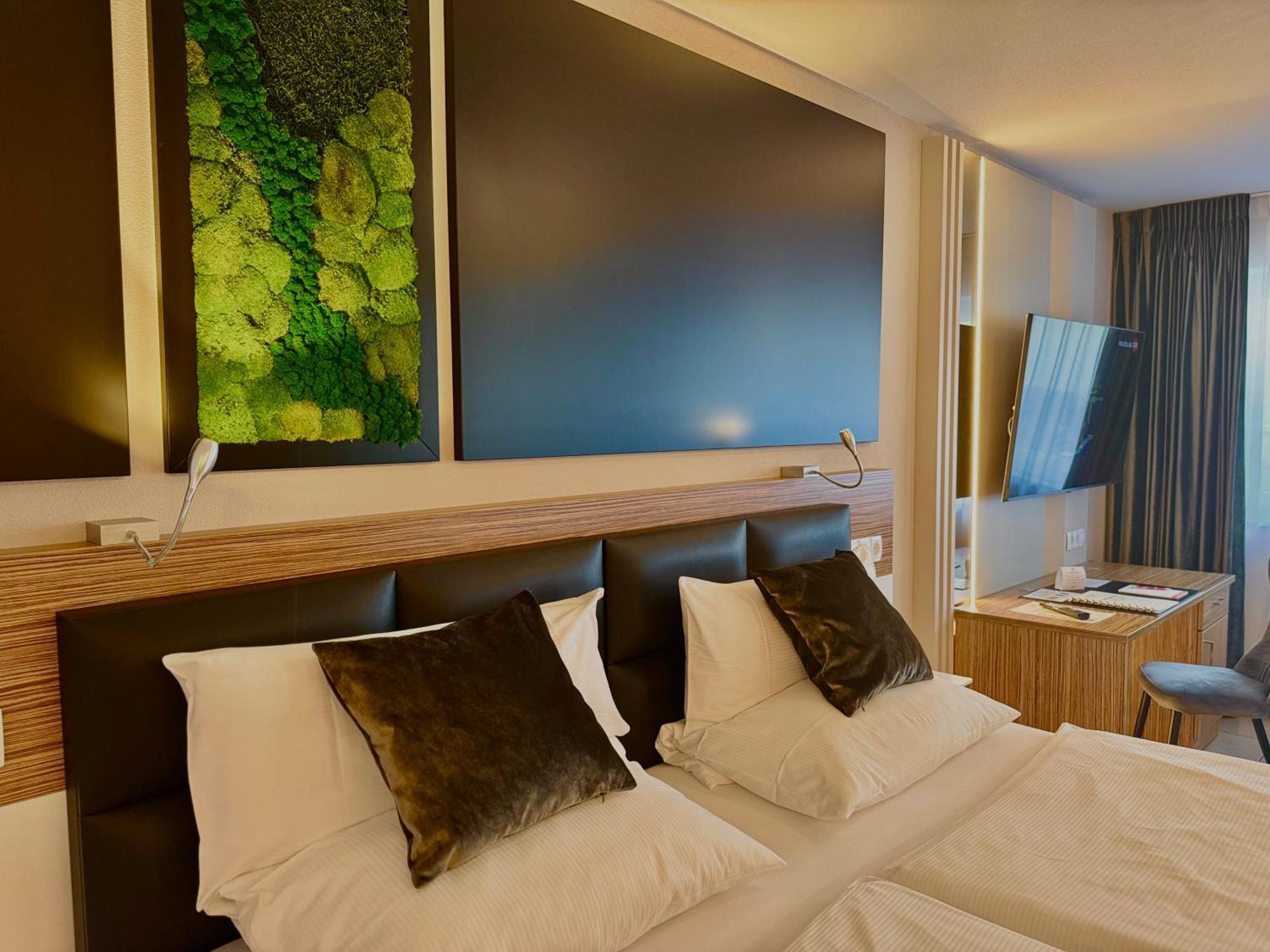 Boardinghouse - Adults Only -