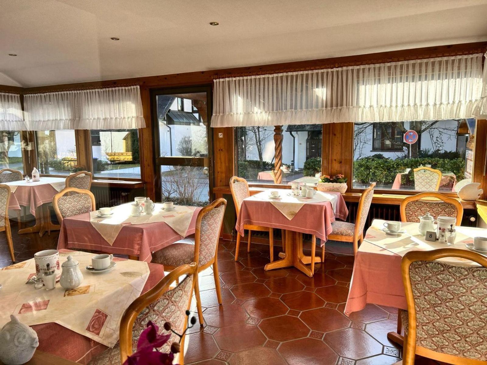 Gaestehaus Herzog Frühstückspension *
