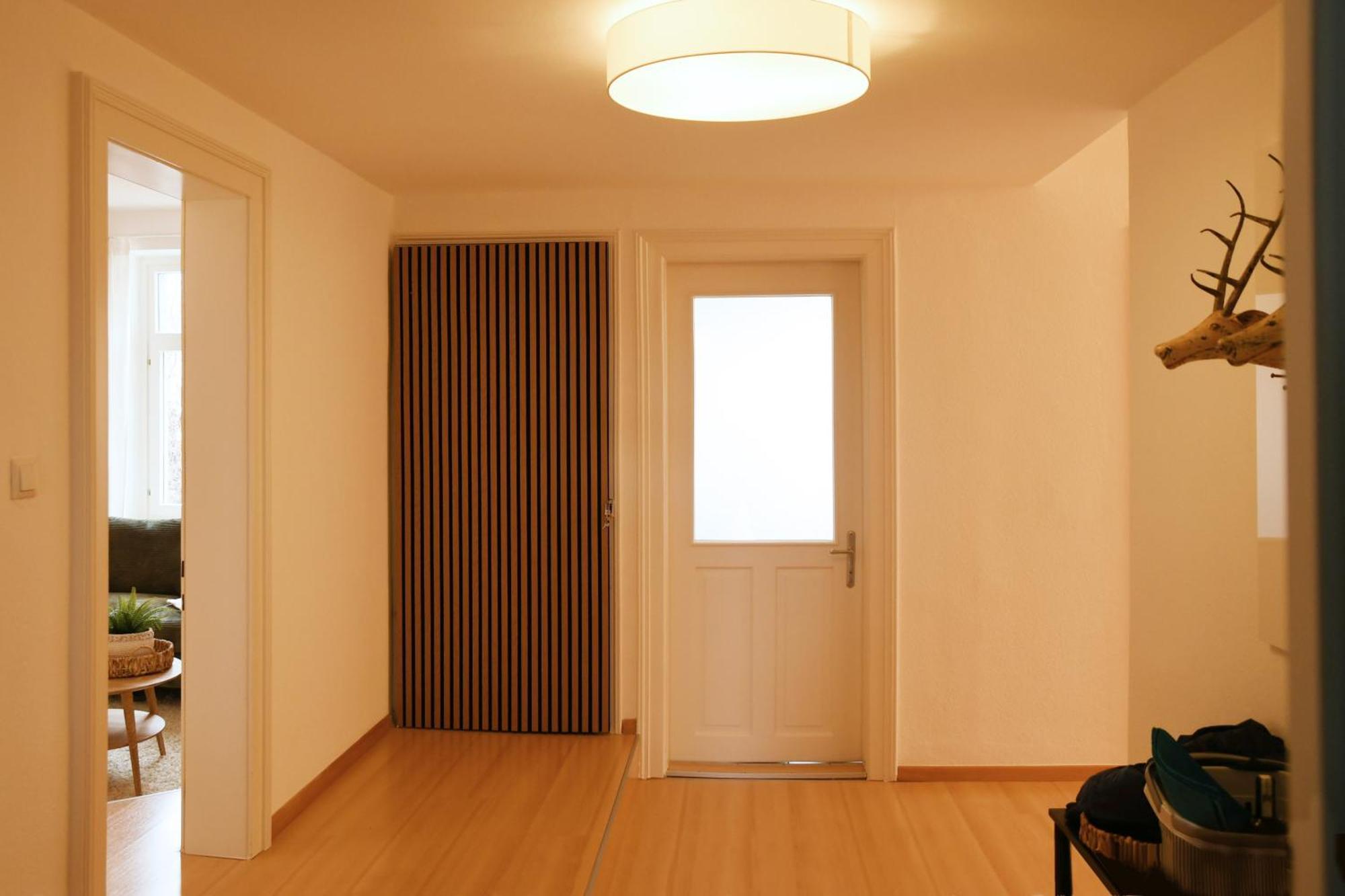 Engel Apartment *