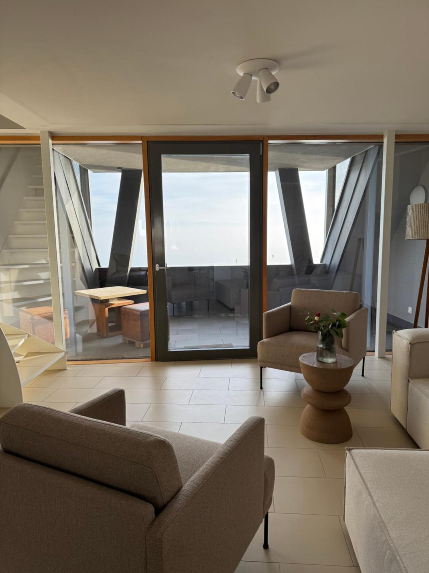 Penthouse Am *