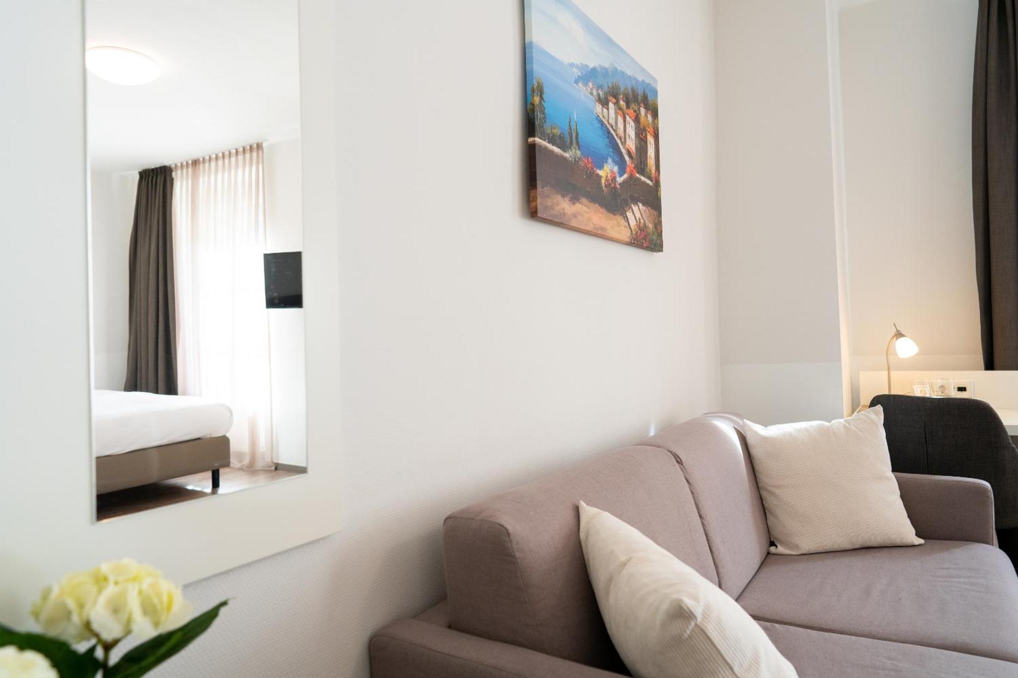 Hotel La Fleur 4*