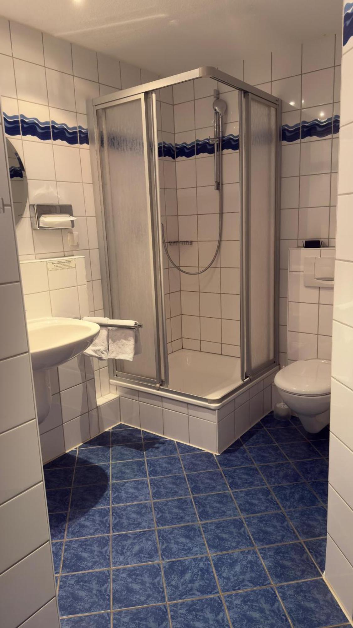 Stoertebeker Hotel *