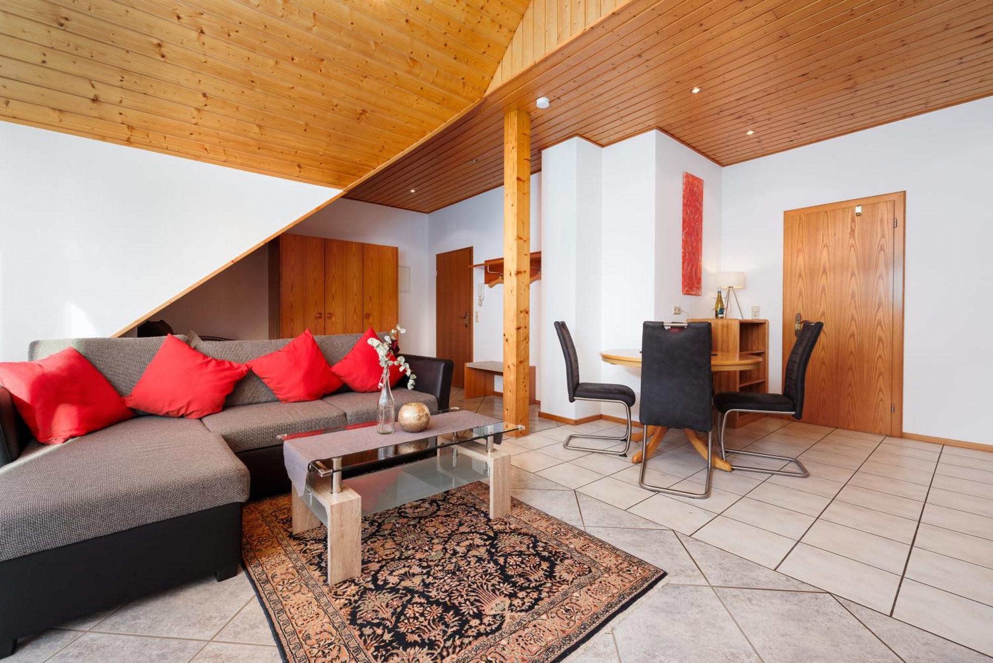 Gasthof Gaestehaus Noller
