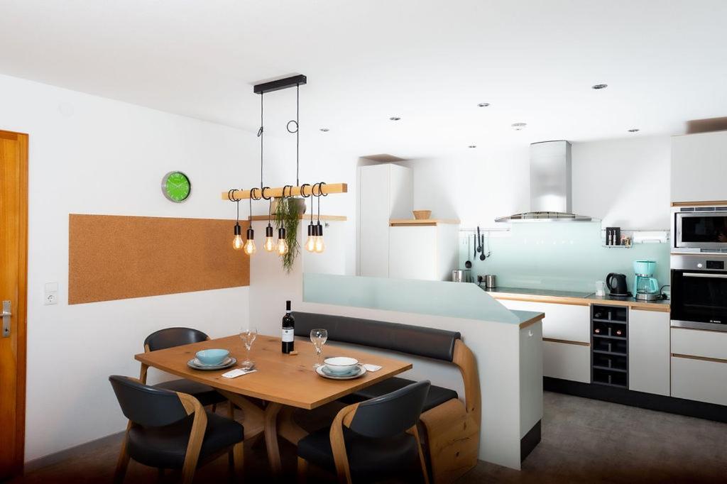 Apartment Ferien Im Paradies - Prima Höchst