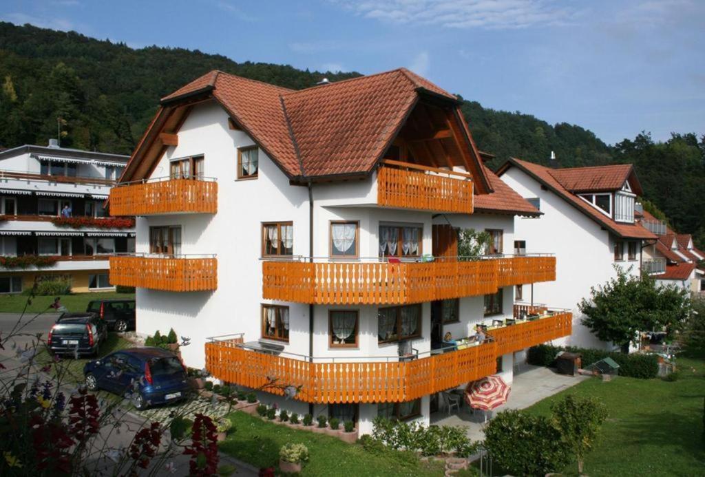 Gaestehaus St. Martin Bed & Breakfast Sipplingen