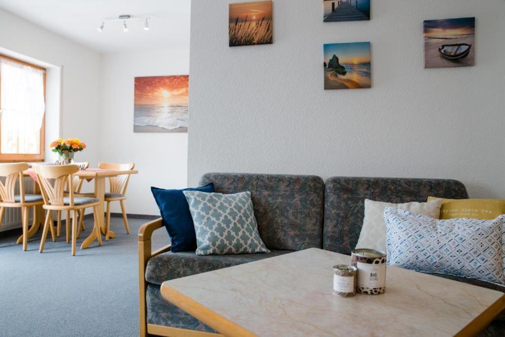Gaestehaus St. Martin Bed & Breakfast Sipplingen