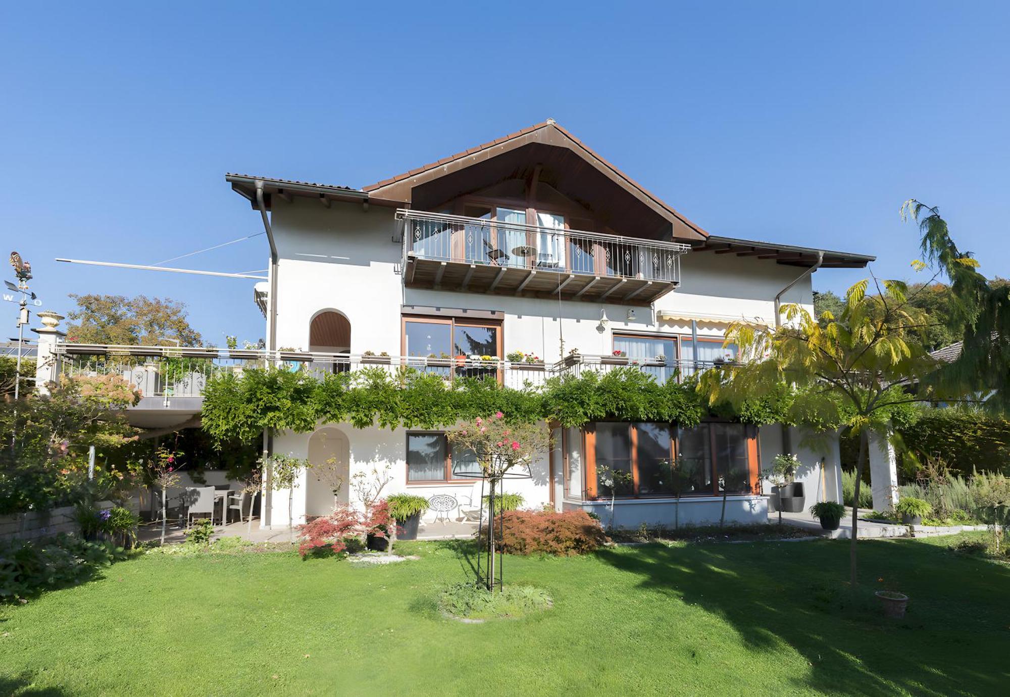 Riviere Apartment *