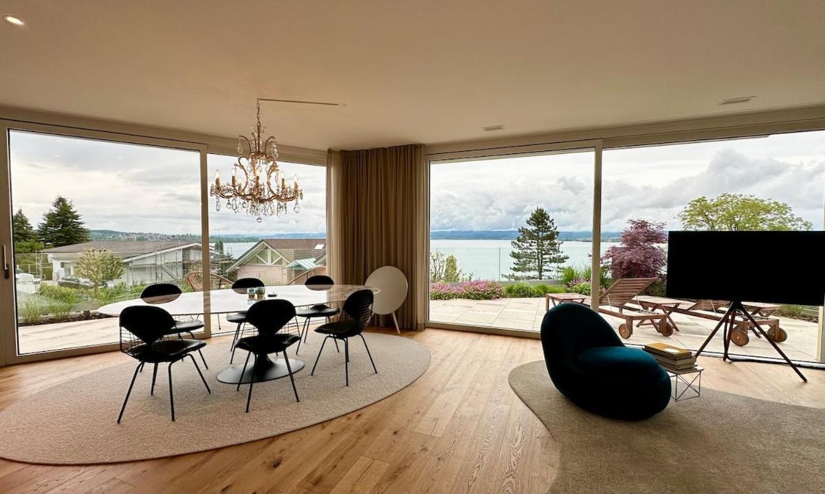 Lakeview - A Design Apartment *