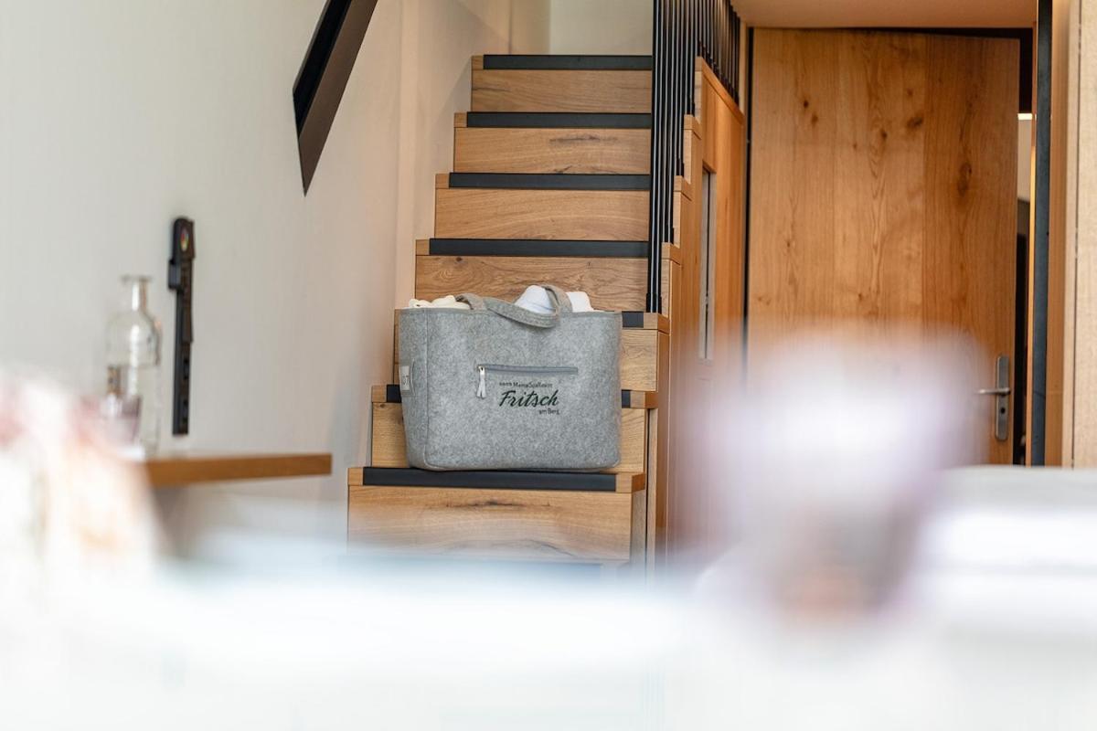 Design-chalet Mit Teilseeblick, Pool, & Restaurant Lochau