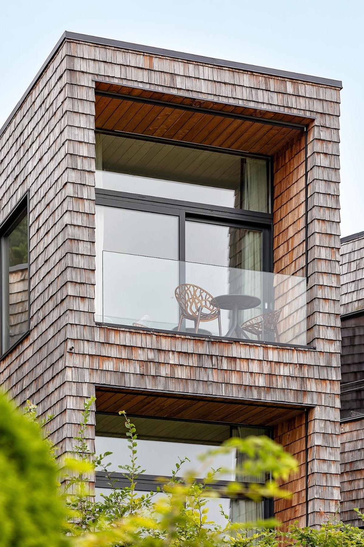 Design-chalet Mit Teilseeblick, Pool, & Restaurant *