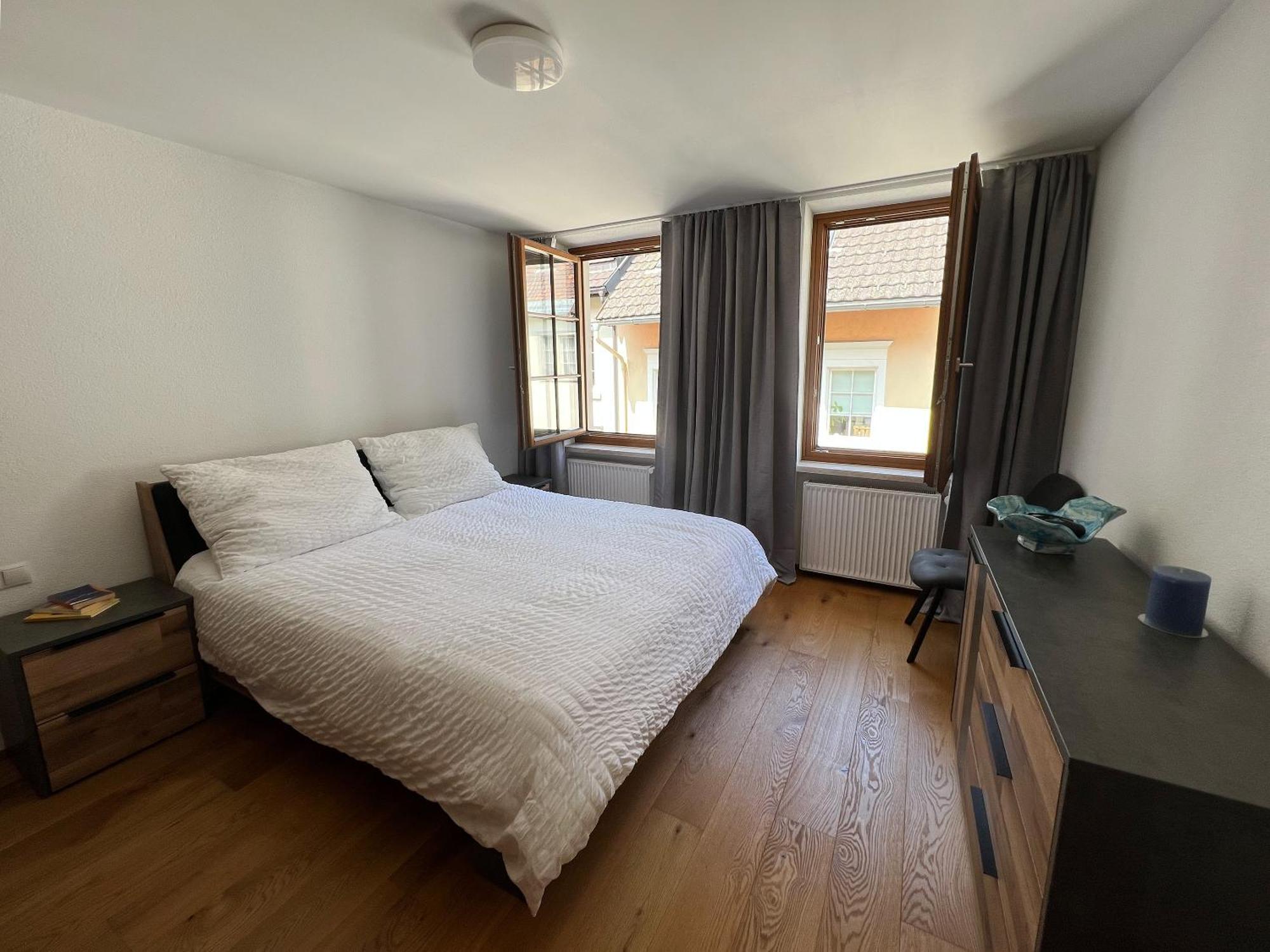 Uptown Jewel Apartment