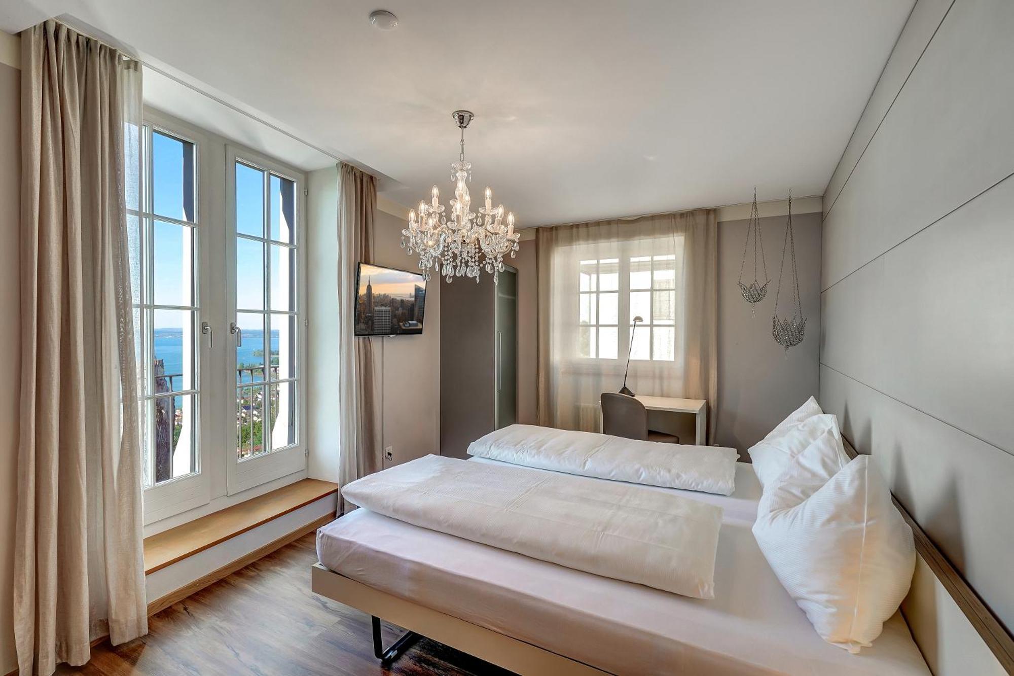 Schloss Wartensee 3*